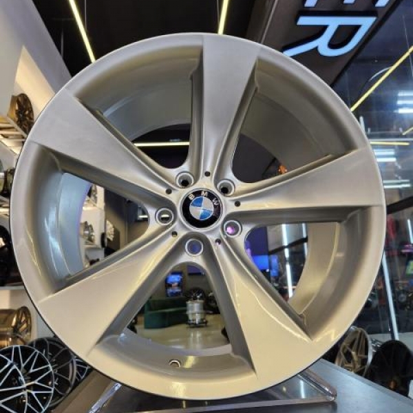REPLICA BMW M5 1998
